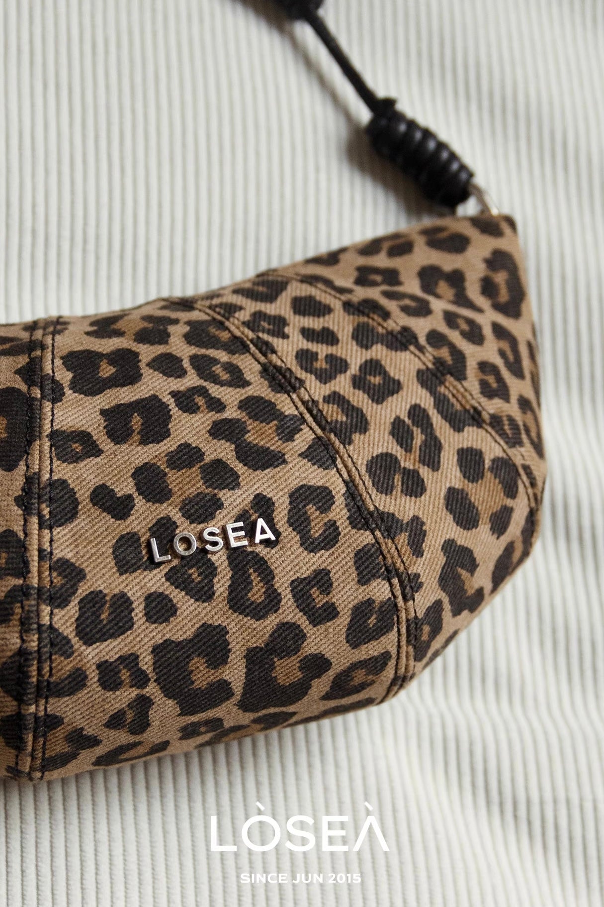 CROISSANT LEOPARD PRINT SHOULDER BAG