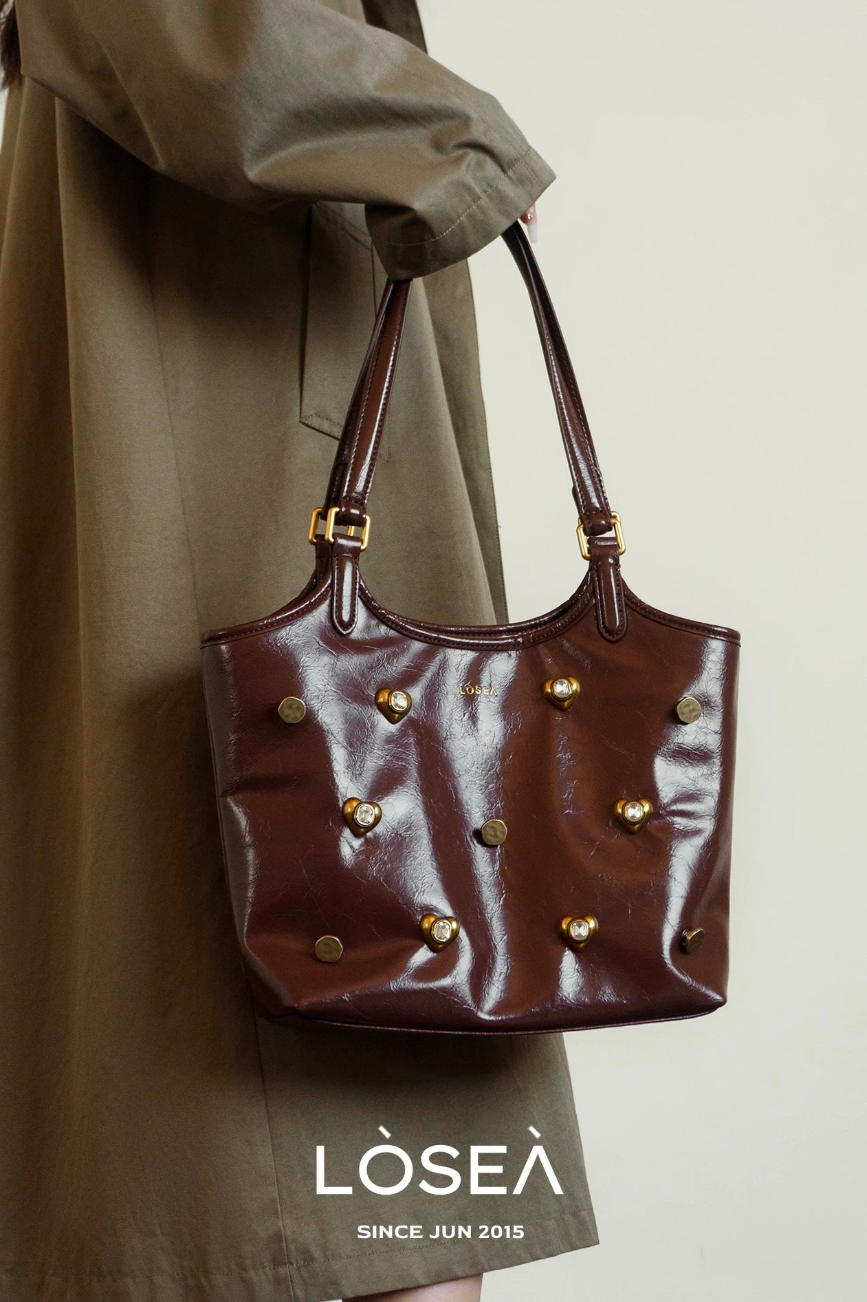 WEEKEND COWHIDE TOTE BAG